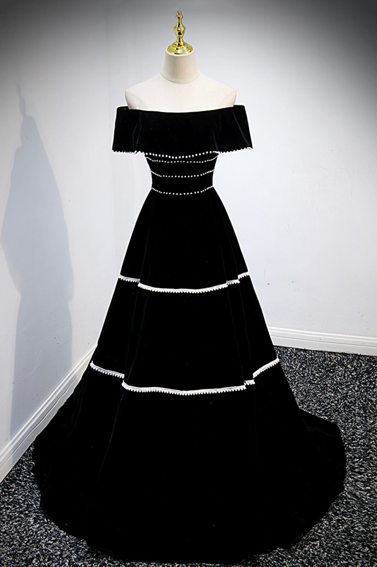 Black Velvet Long Prom Dresses, A-Line Off the Shoulder Evening Dresses