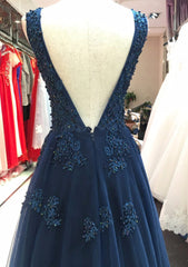 Tulle Dark Navy Prom Dress A-Line/Princess V-Neck Long/Floor-Length With Beaded Appliqued
