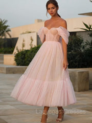 A-Line/Princess Off-the-Shoulder Tea-Length Tulle Homecoming Dresses With Ruffles
