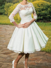 A-Line/Princess Scoop Knee-Length Stretch Crepe Wedding Dresses