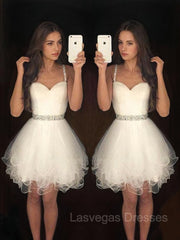 A-Line/Princess Sweetheart Short/Mini Tulle Homecoming Dresses With Beading