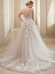 A-Line/Princess V-neck Court Train Tulle Wedding Dresses With Appliques Lace