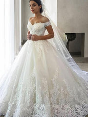 Ball Gown Off-the-Shoulder Sweep Train Tulle Wedding Dresses With Appliques Lace