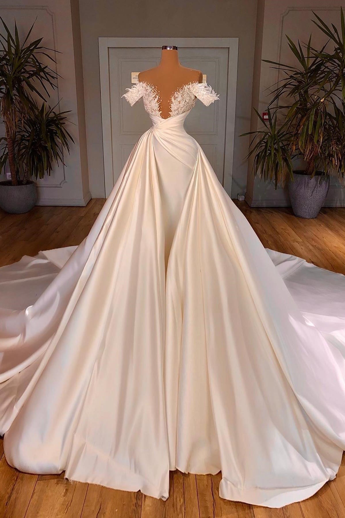 Biztunnel Charming Long A-line Off-the-shoulder Satin Lace Wedding Dresses
