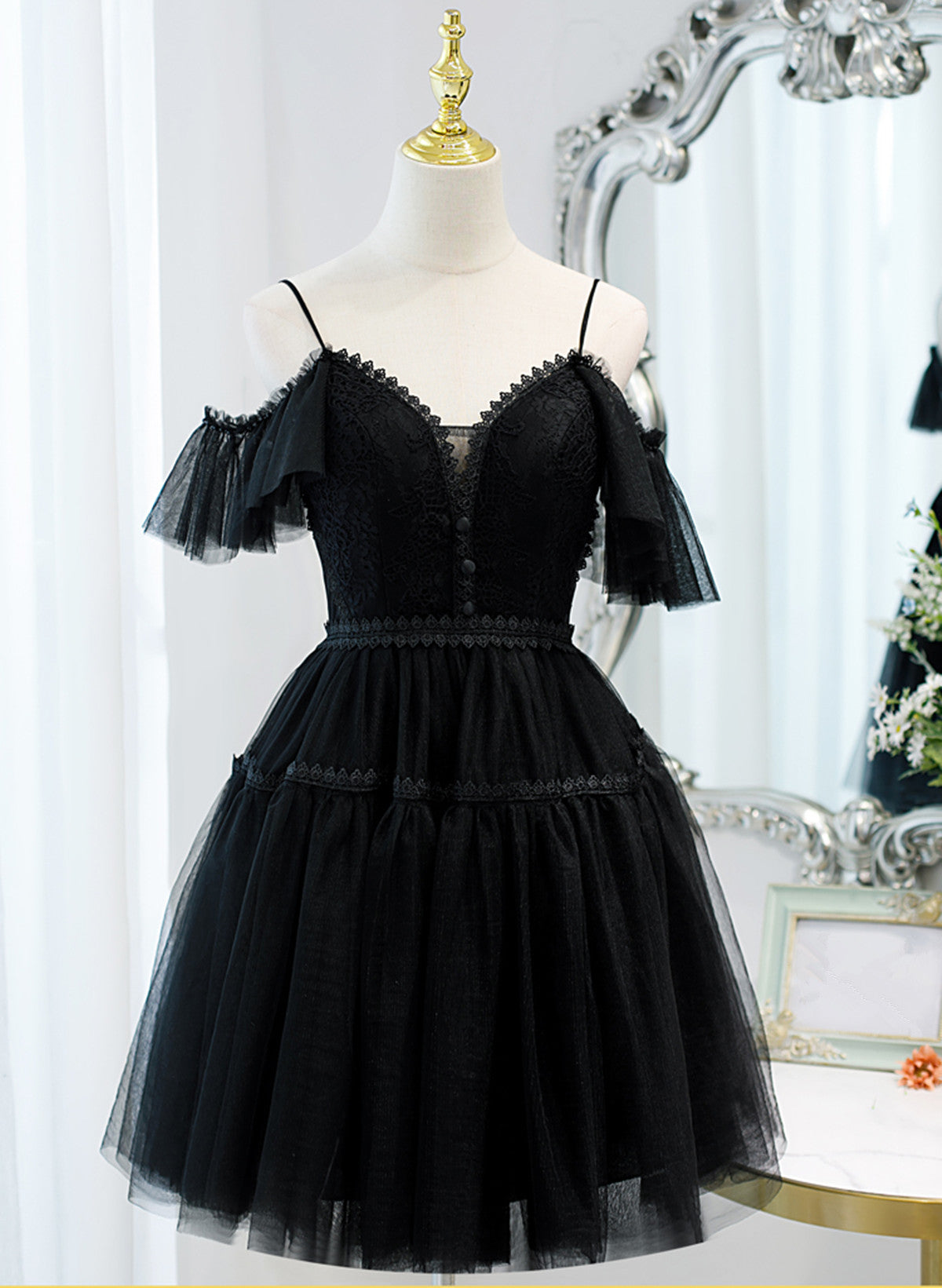 Black Sweetheart Straps Tulle Homecoming Dress, Black Off Shoulder Prom Dress