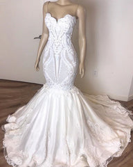 Classic Sleeveless Sweetheart Lace Appliques Mermaid Slim Bridal Wedding Dress