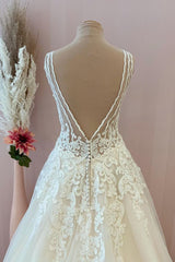 Classy Long A-Line Sweetheart Appliques Lace Tulle Backless Wedding Dress