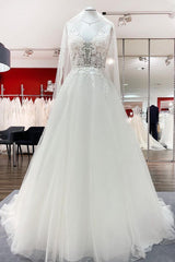 Elegant Long A-line V Neck Tulle Lace Open Back Wedding Dress