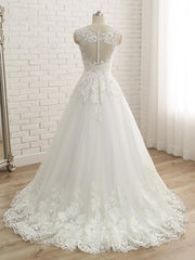 Elegant V-Neck Lace Ball Gown Wedding Dresses