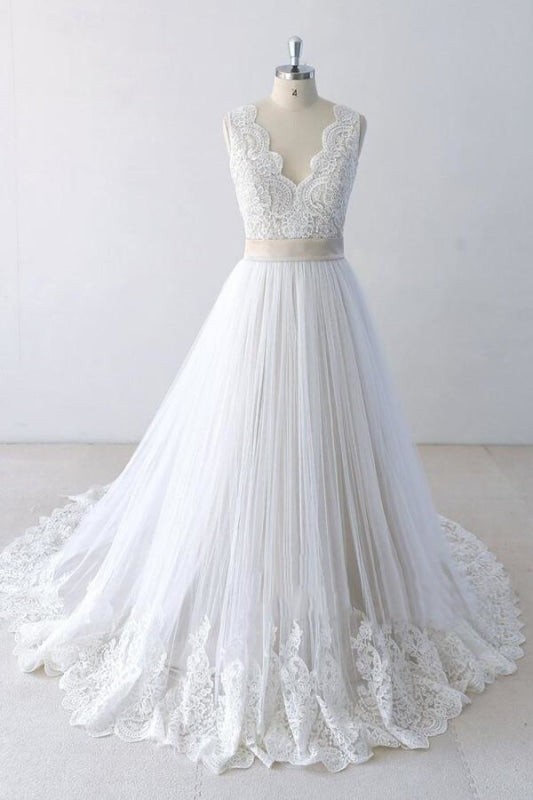 Elegant V-neck Lace Tulle A-line Wedding Dress