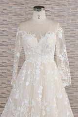 Long A-line Sweetheart Applqiues Tulle Wedding Dress with Sleeves