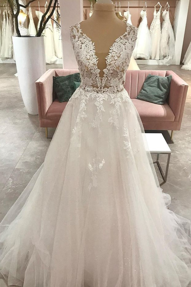 Long A-Line Sweetheart Tulle Wedding Dress With Appliques Lace