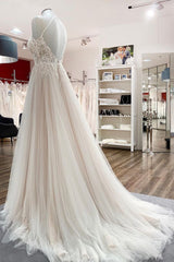 Long A-line Tulle  Open Back Halter Sleeveless Lace Wedding Dresses