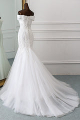 Long Mermaid Off the Shoulder Appliques Lace Tulle Wedding Dress