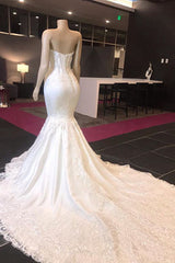 Long Mermaid Sweetheart Appliques Lace Wedding Dress