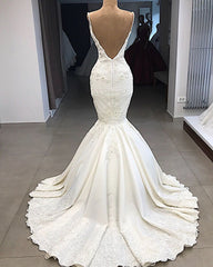 Spaghetti Straps Lace Fit and Flare Wedding Dresses Overskirt Appliques Detachable Satin Backless Bridal Gowns